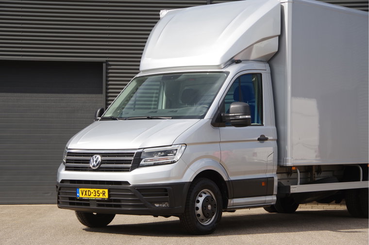 Vehicle Image 25