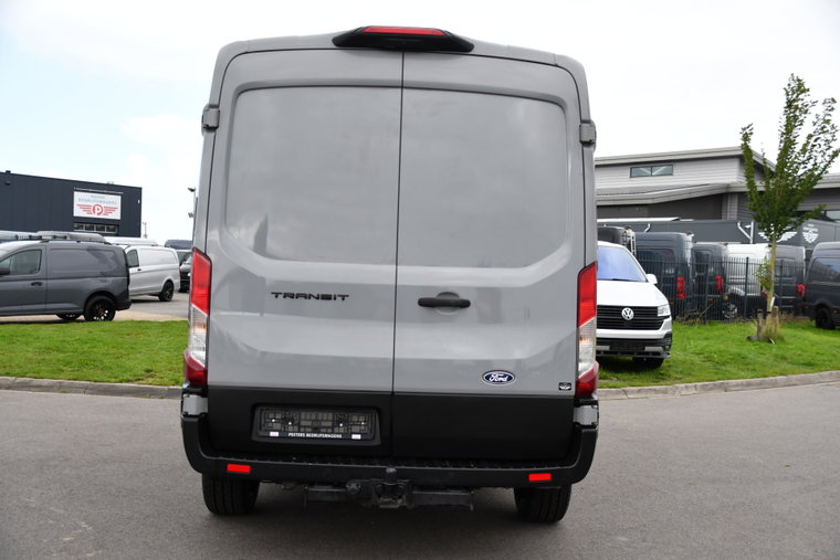 Vehicle Image 33