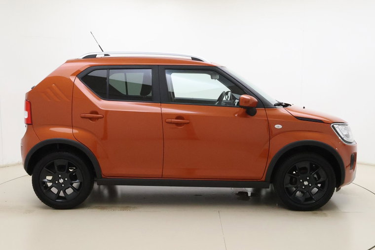 Vehicle Image 9