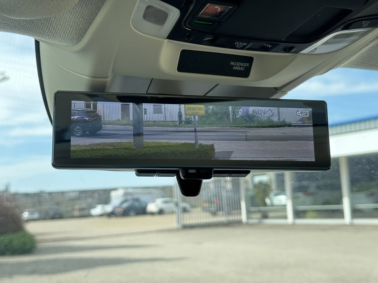 Vehicle Image 33