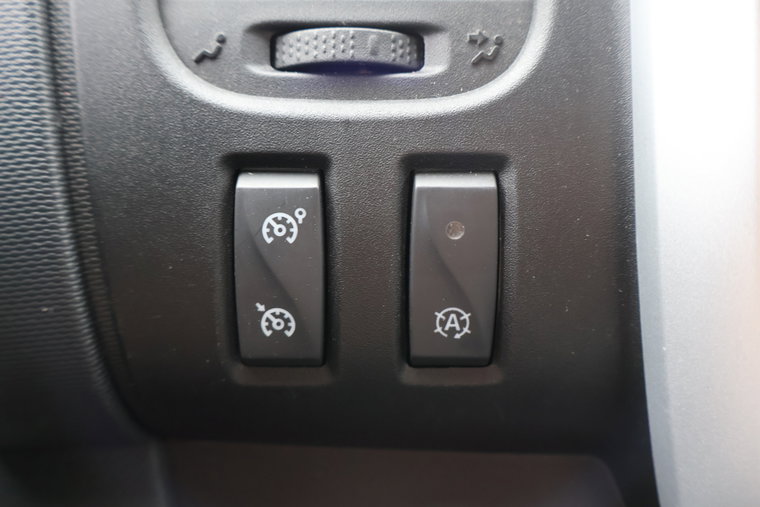 Vehicle Image 29