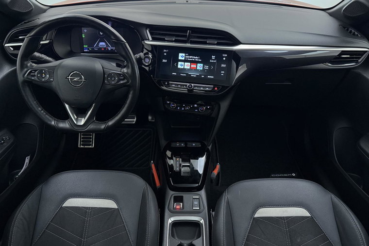 Vehicle Image 32