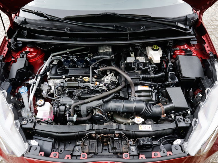 Vehicle Image 18