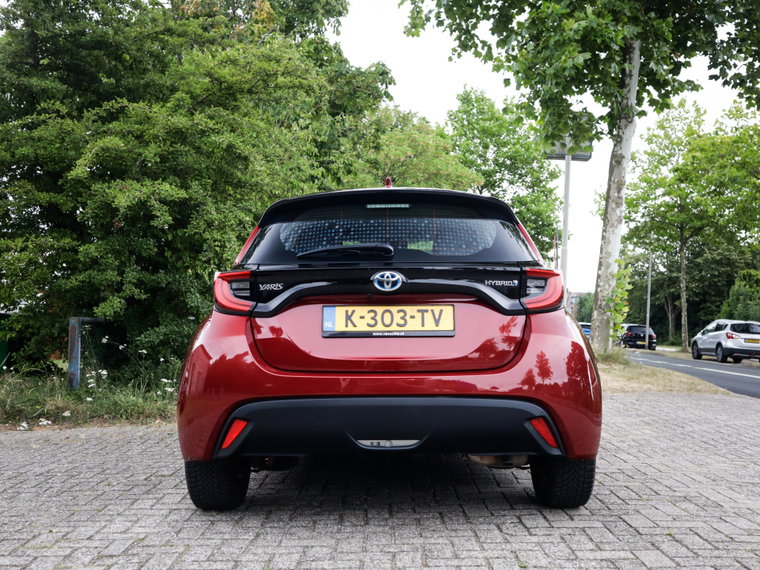 Vehicle Image 35