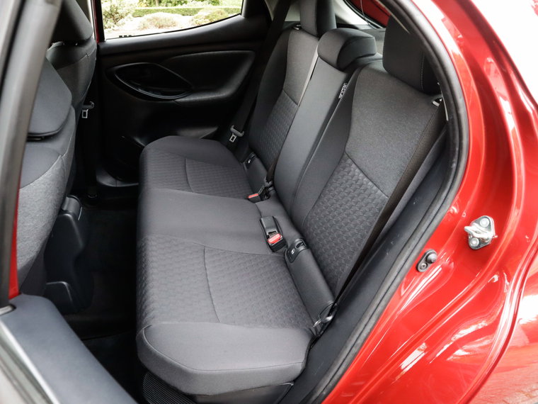 Vehicle Image 8
