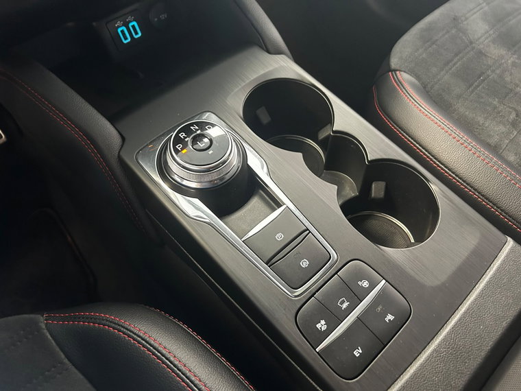 Vehicle Image 16