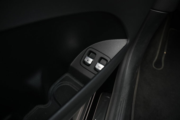 Vehicle Image 51