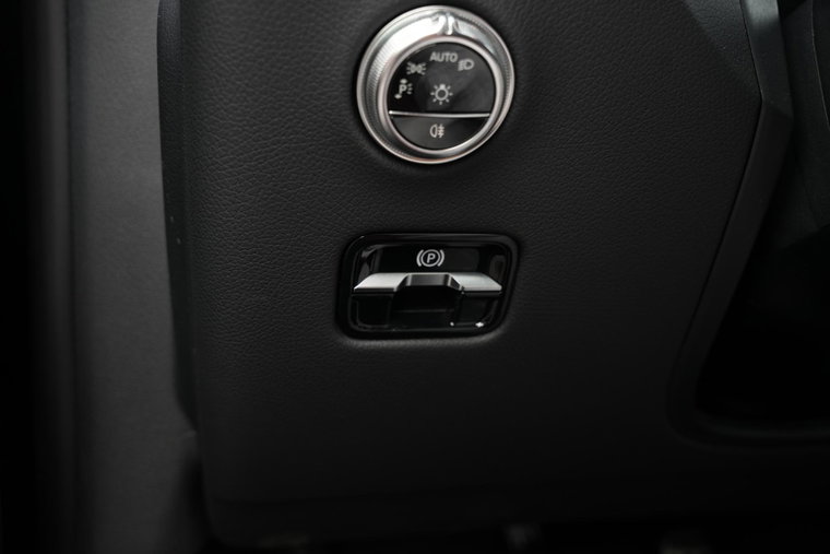 Vehicle Image 53