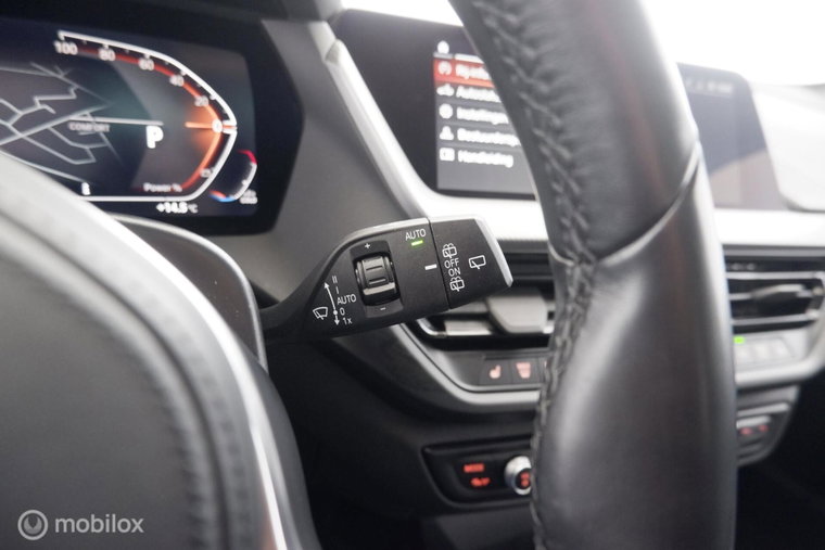 Vehicle Image 40