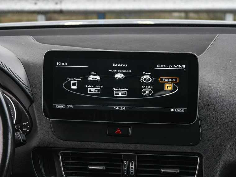 Vehicle Image 22