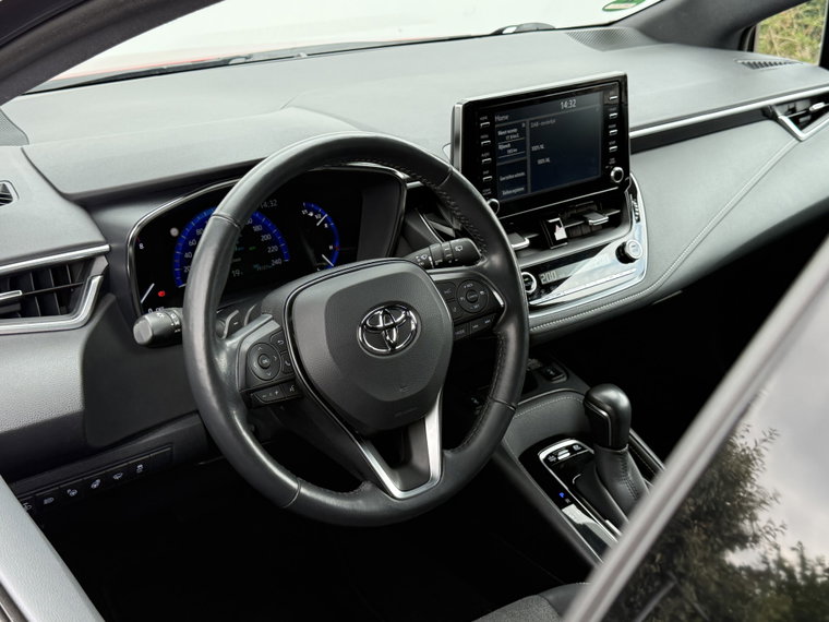 Vehicle Image 10