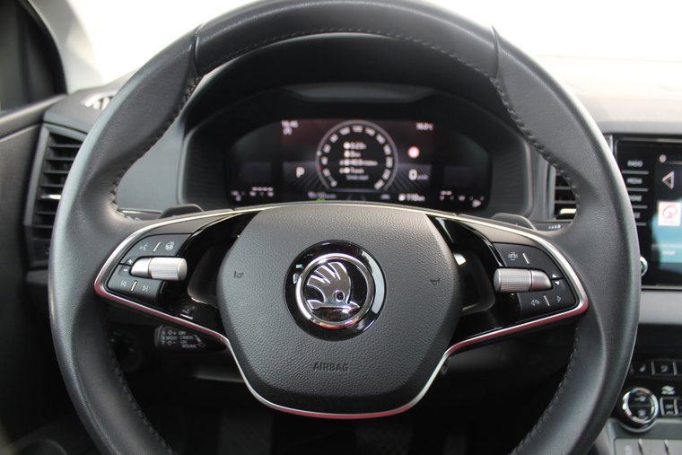Vehicle Image 16