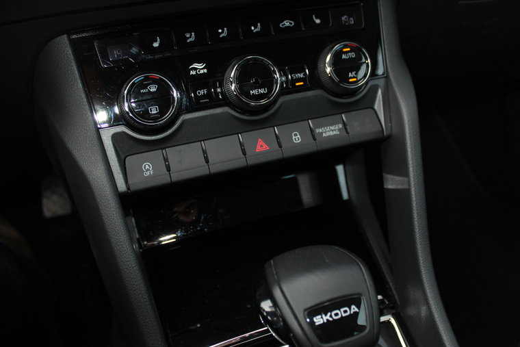 Vehicle Image 29