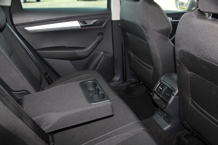 Vehicle Image 36