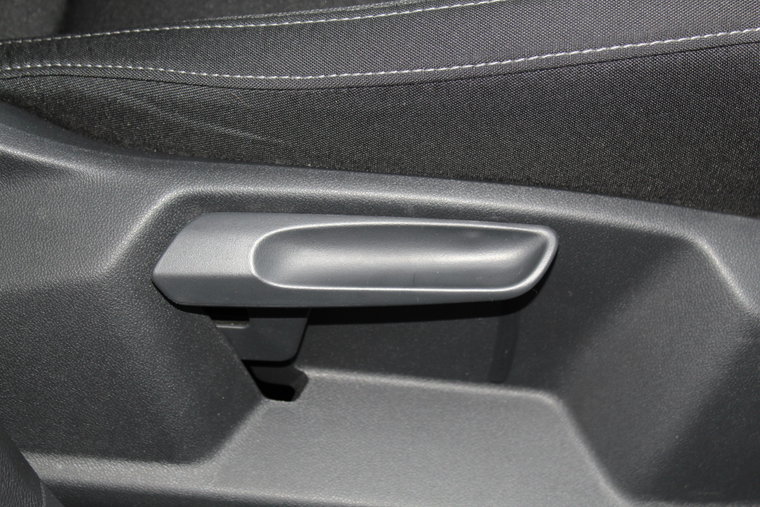 Vehicle Image 38
