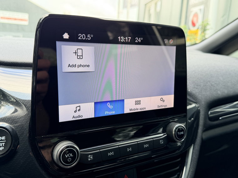 Vehicle Image 18