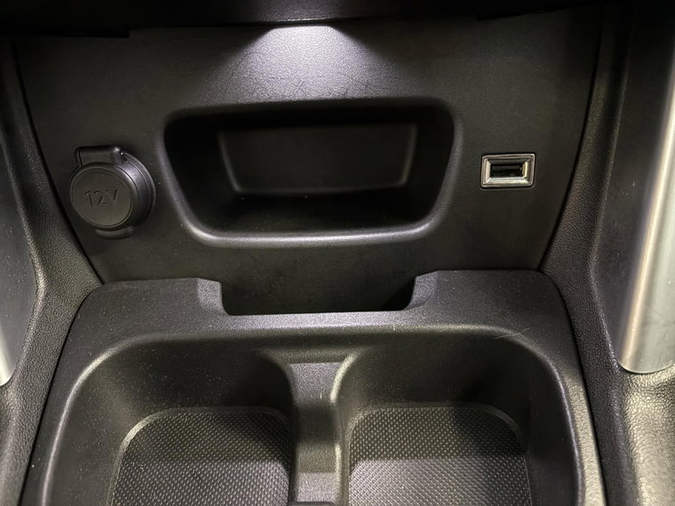 Vehicle Image 28