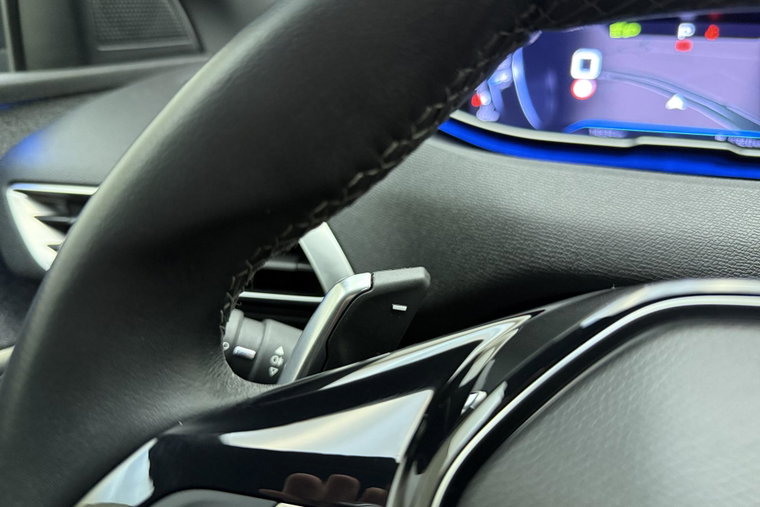 Vehicle Image 23