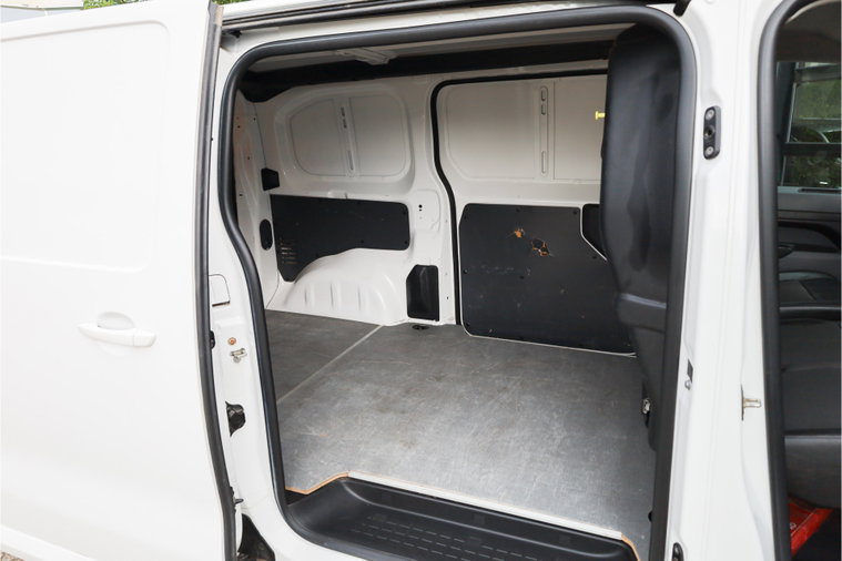 Vehicle Image 31