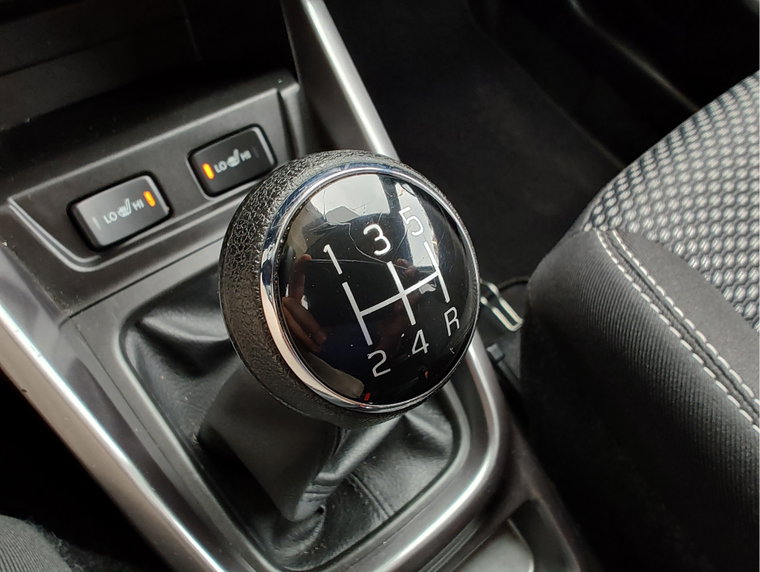 Vehicle Image 19