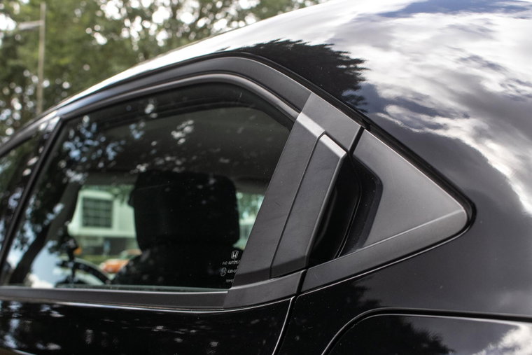 Vehicle Image 38