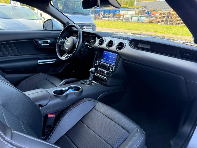 Vehicle Image 39