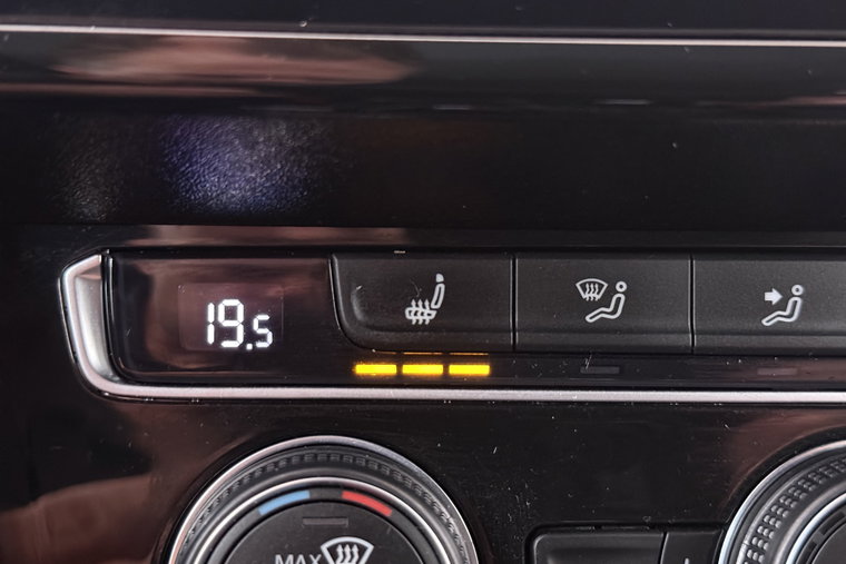 Vehicle Image 39