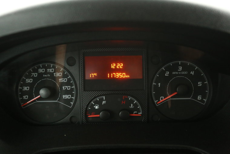 Vehicle Image 13