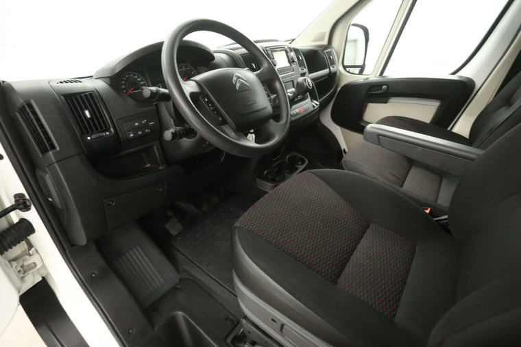 Vehicle Image 22
