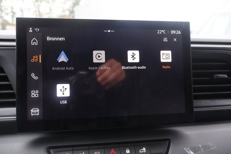 Vehicle Image 21