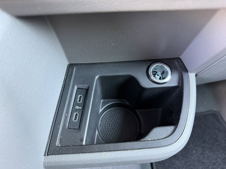 Vehicle Image 39