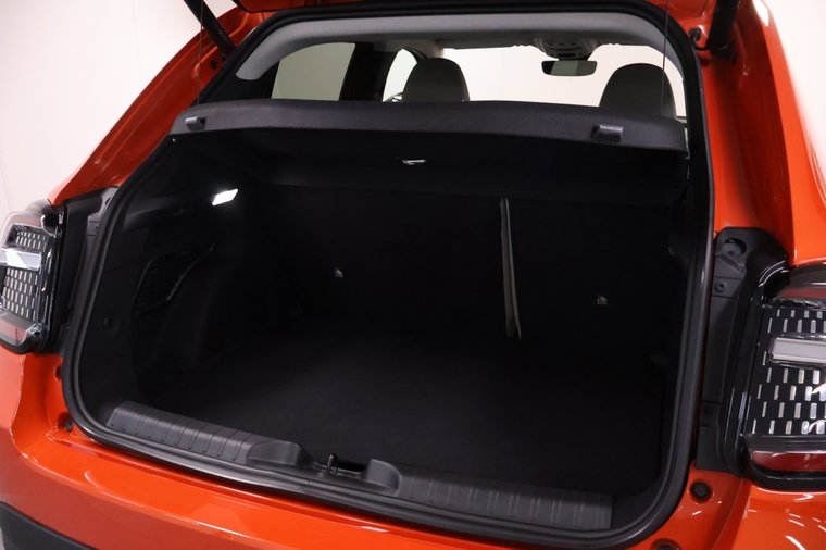 Vehicle Image 31