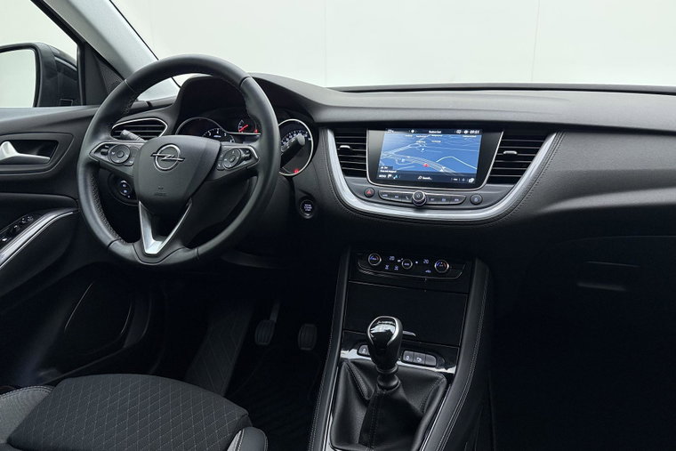 Vehicle Image 35