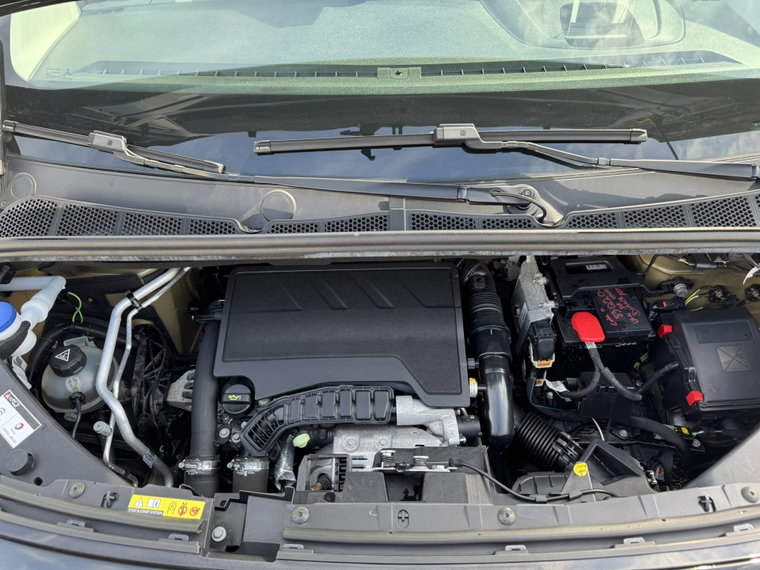 Vehicle Image 51