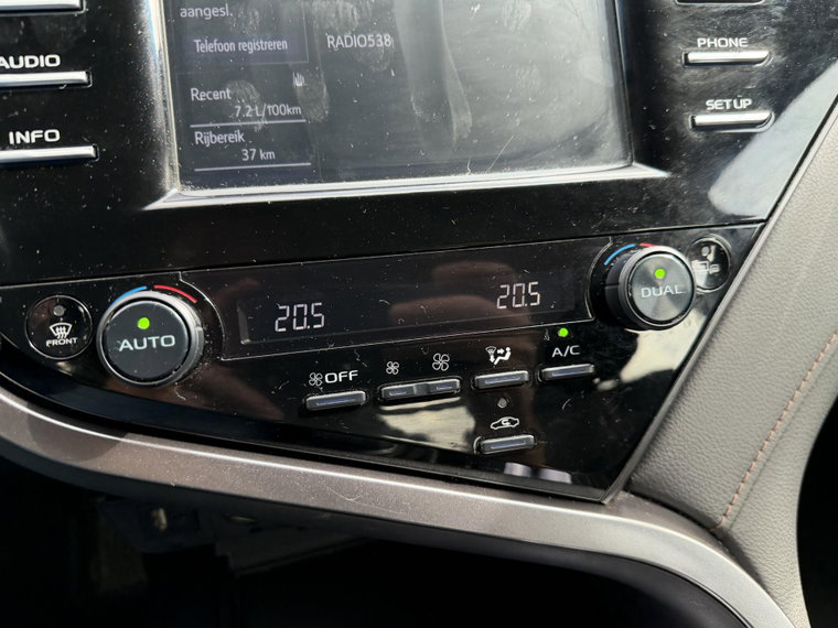 Vehicle Image 17