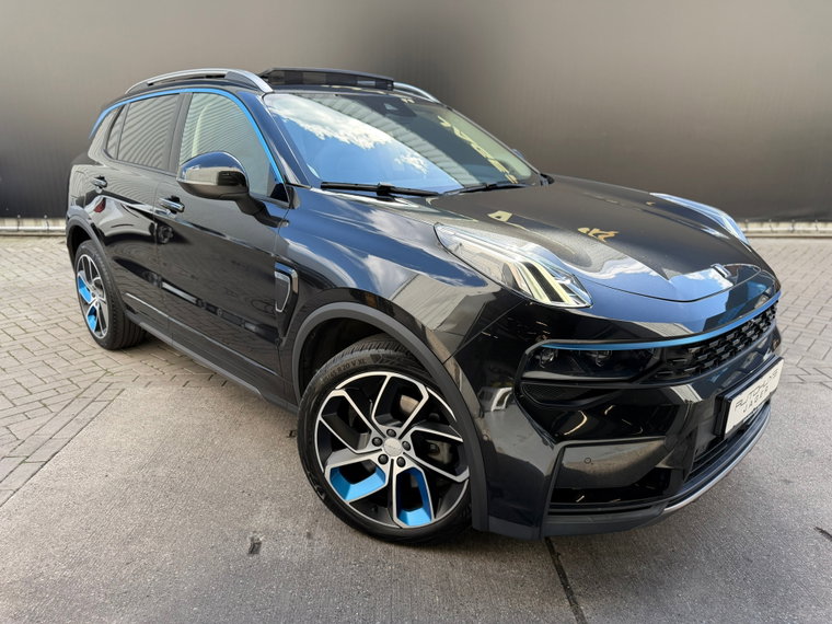 Vehicle Image 13