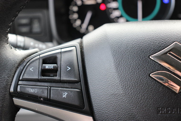 Vehicle Image 22