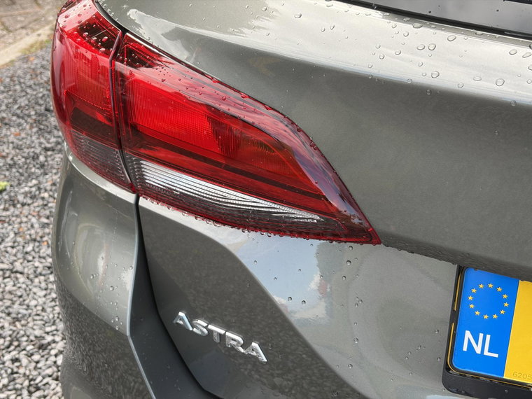 Vehicle Image 36