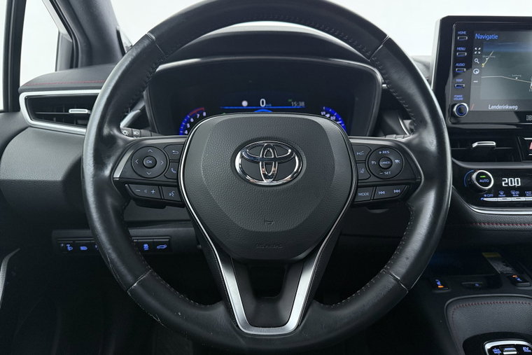 Vehicle Image 30
