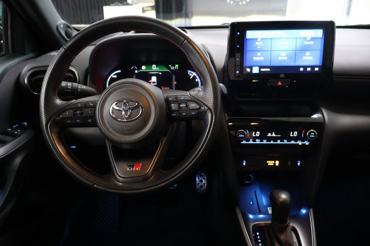Vehicle Image 7