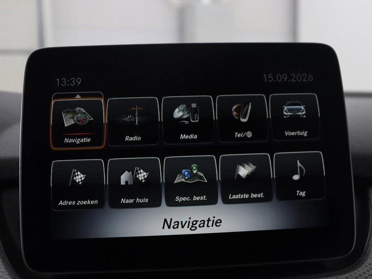 Vehicle Image 30