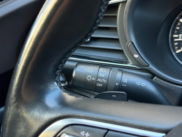 Vehicle Image 26