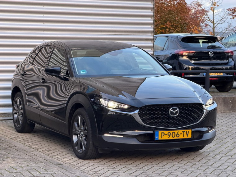 Vehicle Image 11