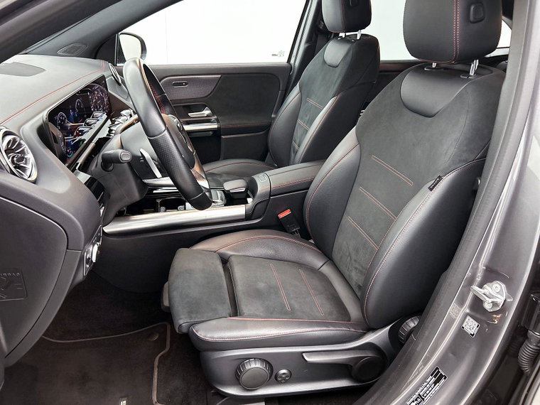Vehicle Image 50