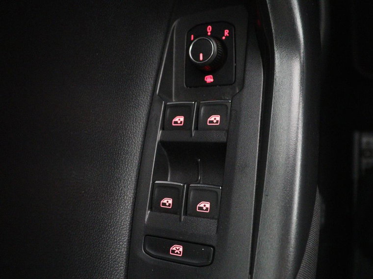 Vehicle Image 27