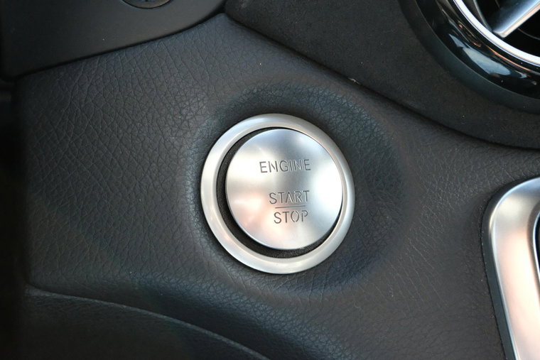 Vehicle Image 38