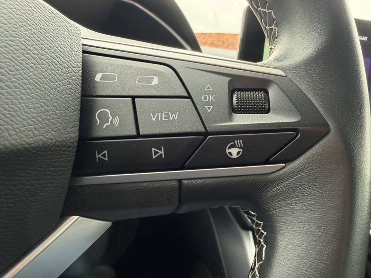 Vehicle Image 29