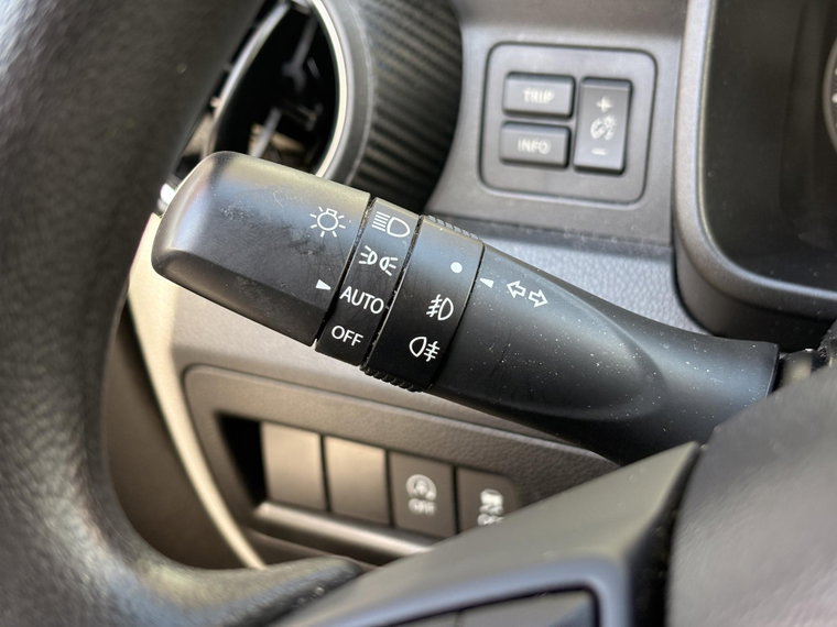 Vehicle Image 24