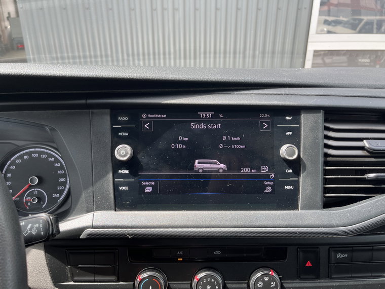 Vehicle Image 35