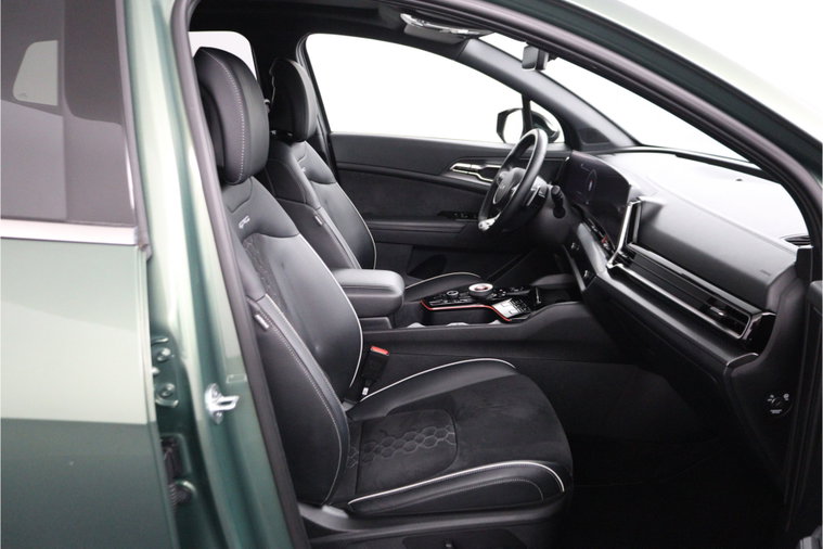 Vehicle Image 37